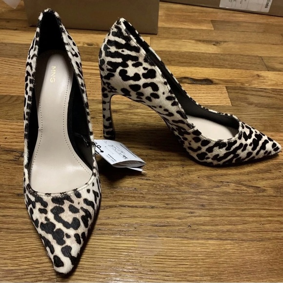 Mango Shoes - NWT Mango Leopard Heels Xenia Pony Hair Pointed Toe Pumps Size 38 / US 7.5 Black